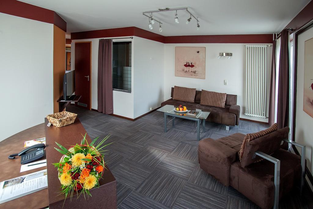 Hotel Lifestyle Landshut Esterno foto