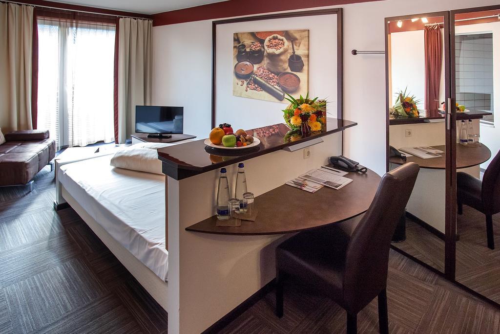 Hotel Lifestyle Landshut Esterno foto